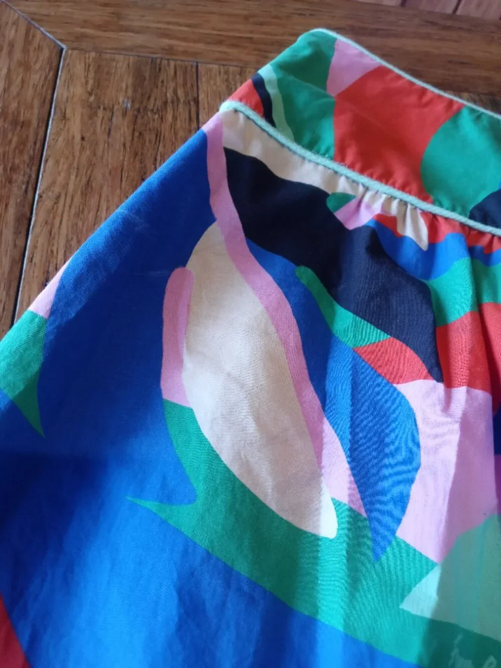 (altered) FARM RIO colorful monstera skirt (XS) - Picture 13 of 16